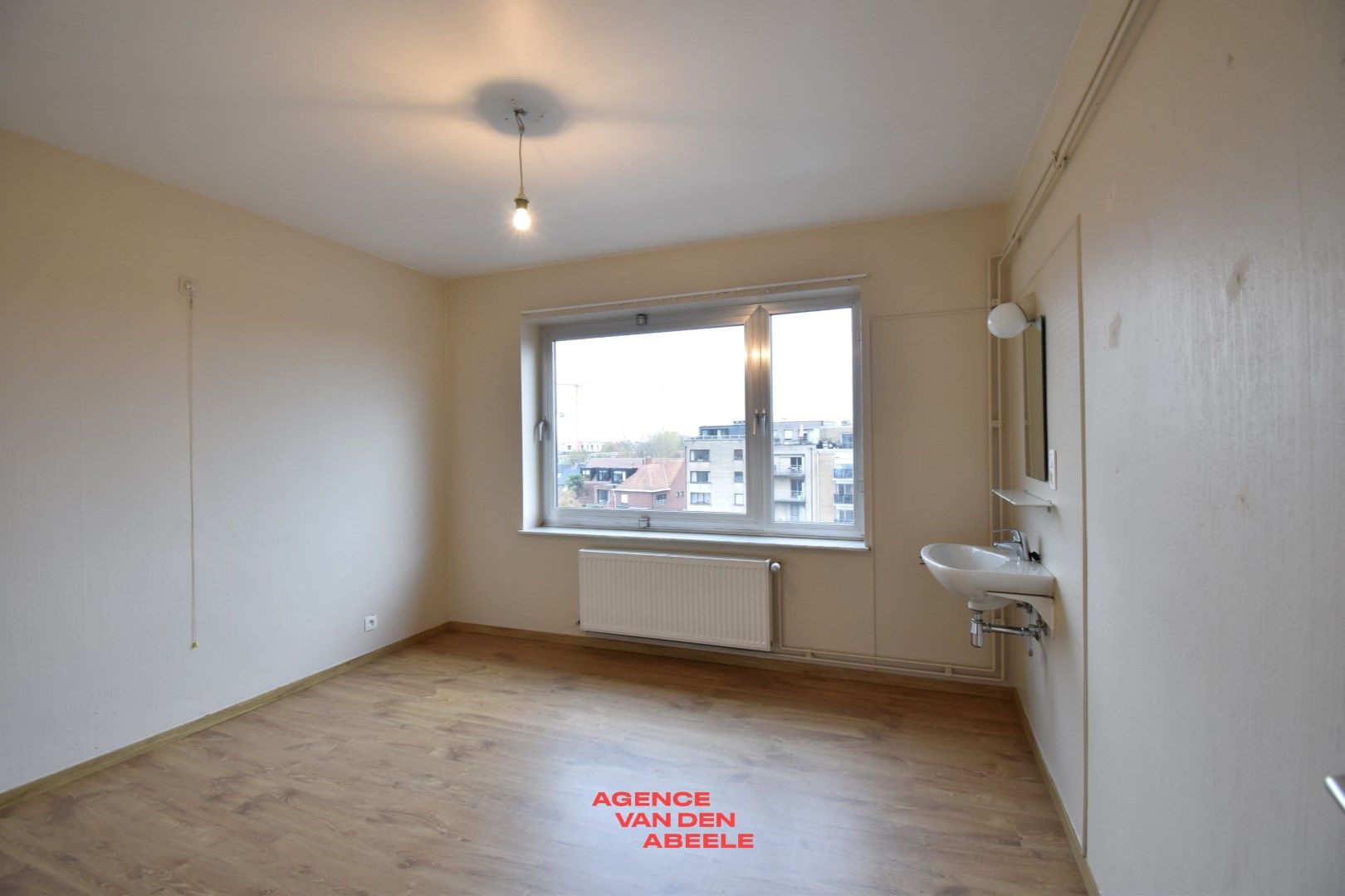 Appartement met 2 slaapkamers en garage te Christus Koning foto 11