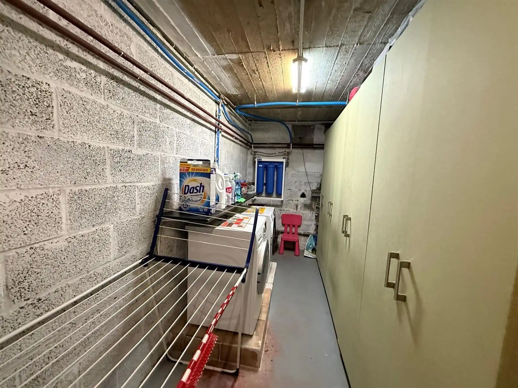 APPARTEMENT OP DE 1 E EN 2 E VERDIEPING INCLUSIEF GARAGE  foto 13