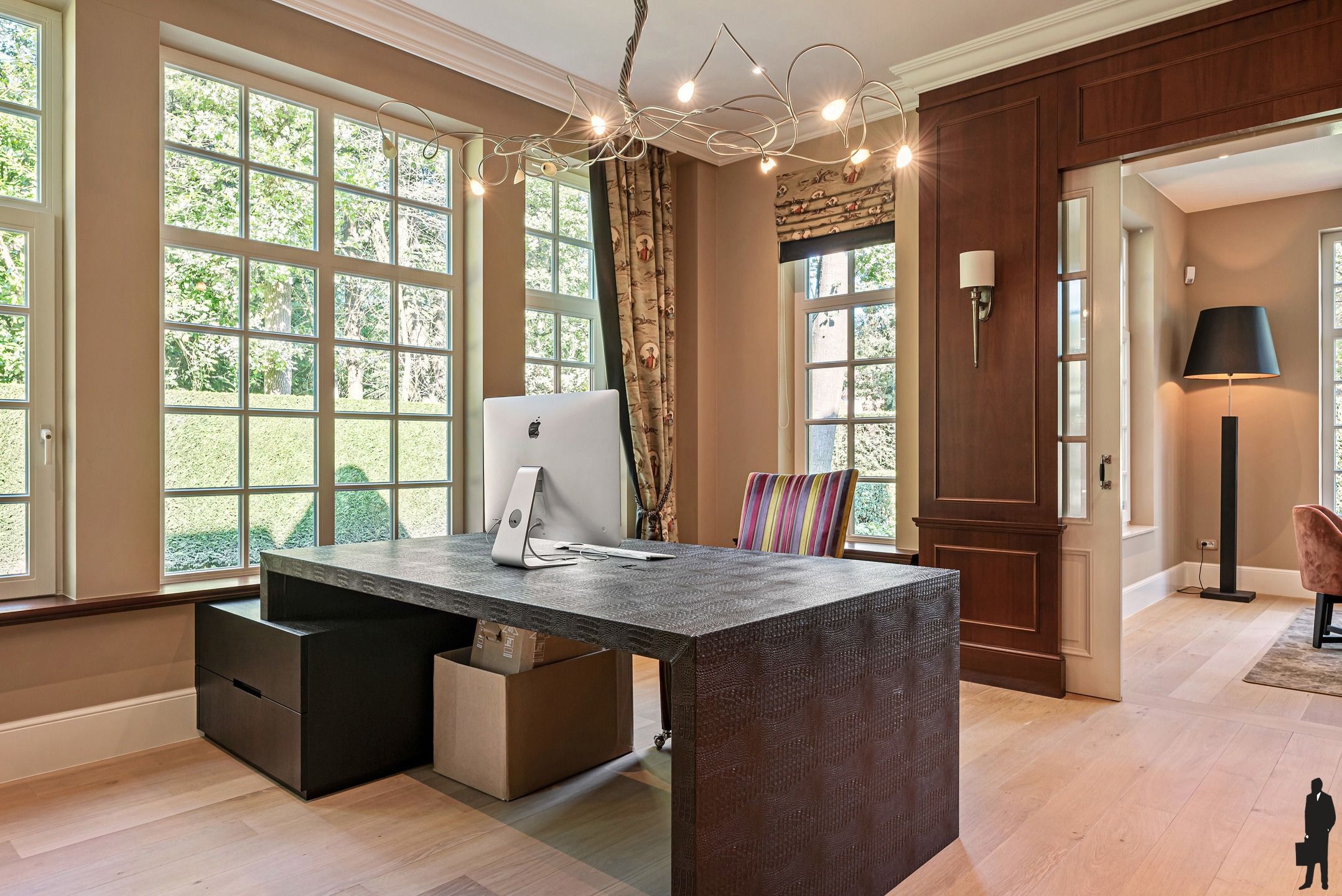 Rietgedekte en tot in de puntjes afgewerkte klassevilla foto 8