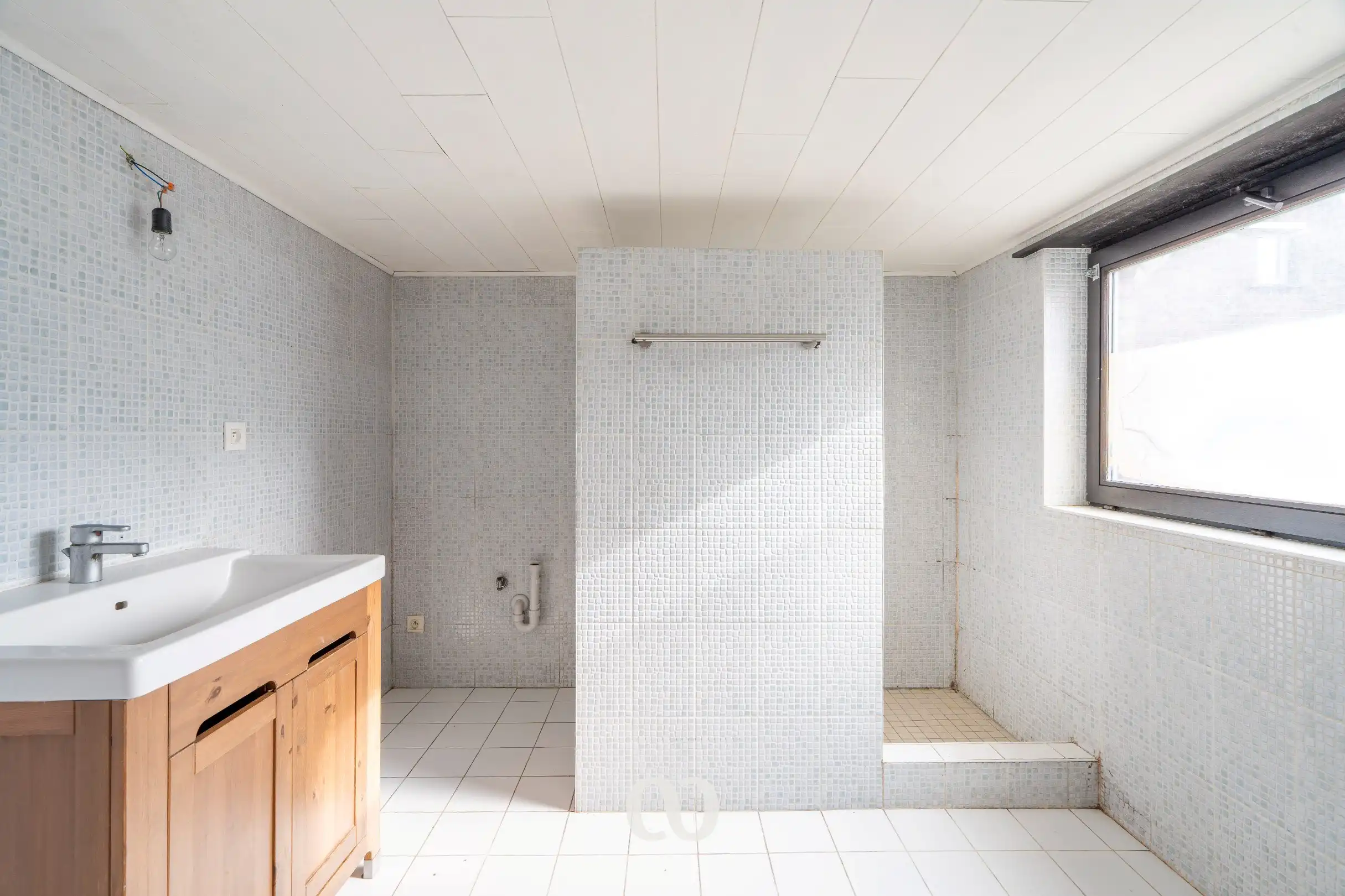 Te renoveren woning met uitstekende verbinding nabij Gent foto 6