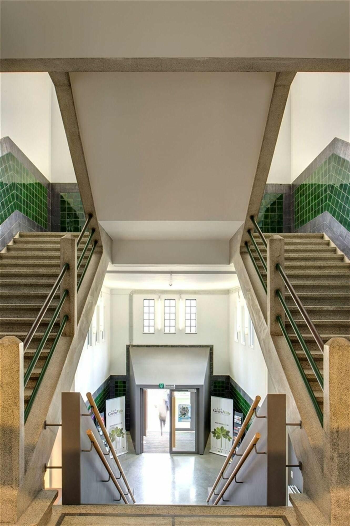 2500 m² kantoorruimtes vanaf 34 m²  te huur in Greenville te Houthalen Helchteren foto 2