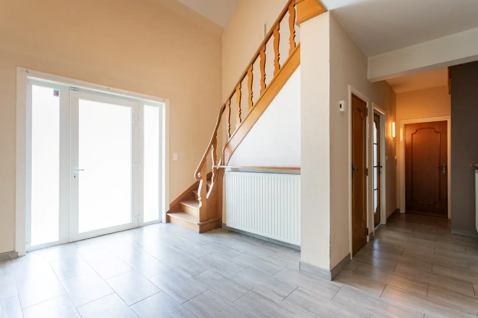 Ruime 4-gevelwoning met 4 slaapkamers, bureau, garage en tuin op 626 m² met bouwpotentieel in Halle foto 5