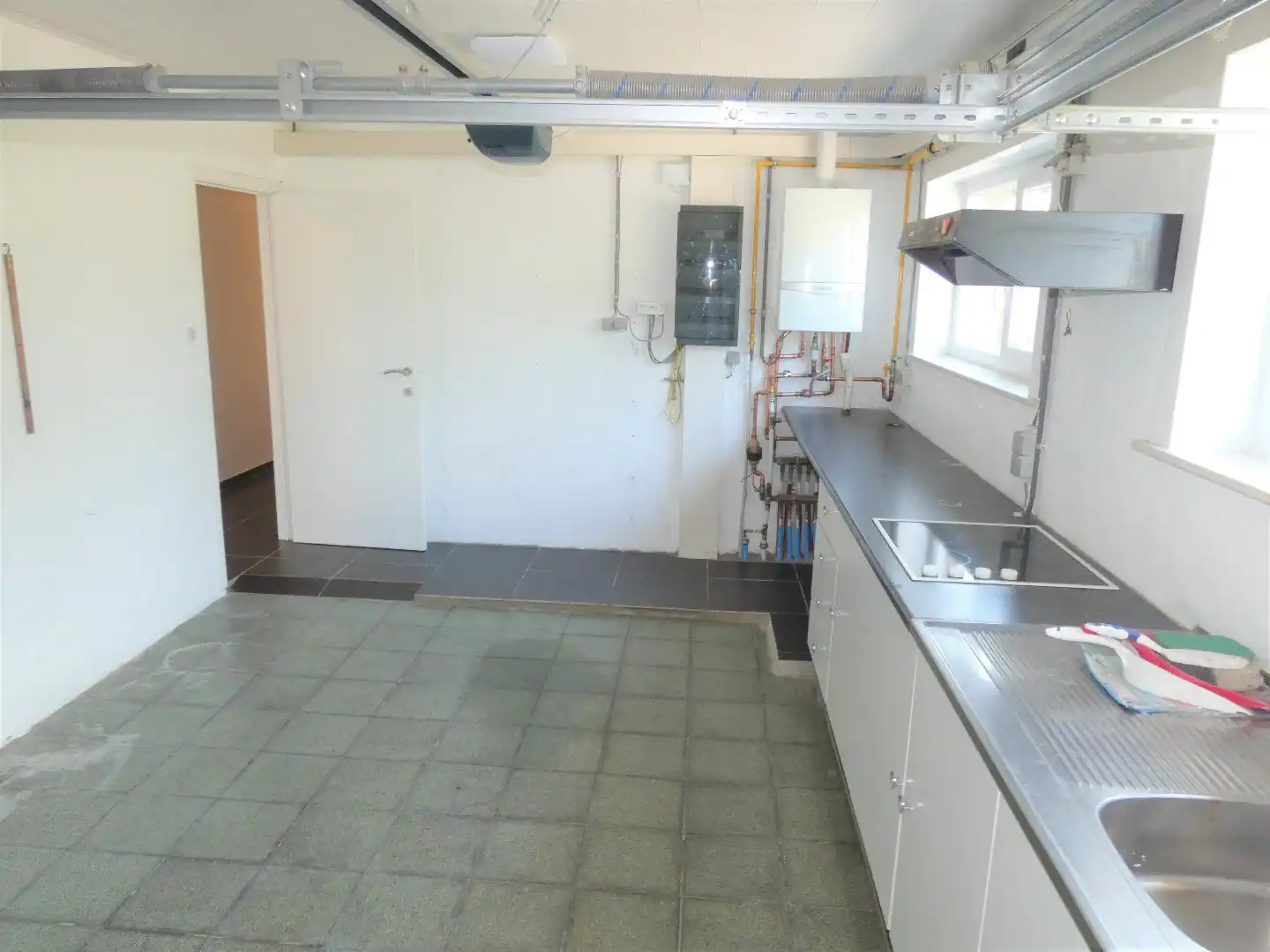 Instapklare open bebouwing met 3 slpk, garage en tuin, Kortemark foto 25