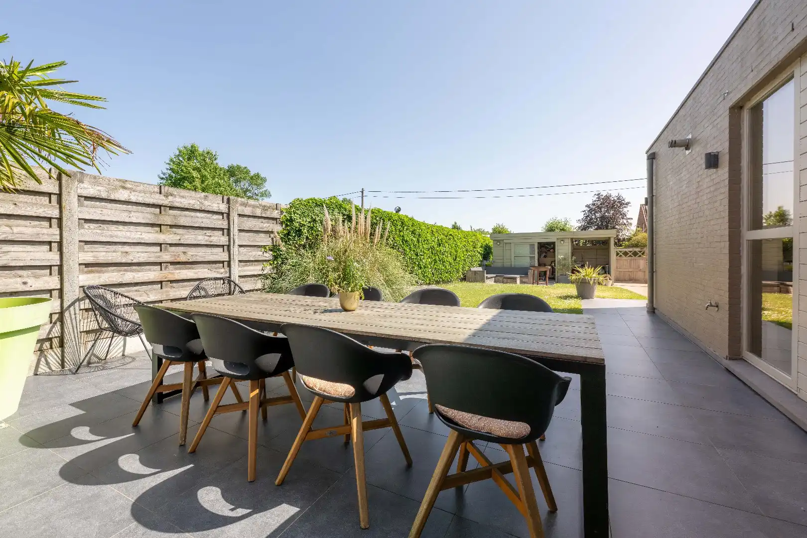 INSTAPKLARE GEZINSWONING  3 SLPKS | TUIN & TOEGANG ACHTEROM foto 8