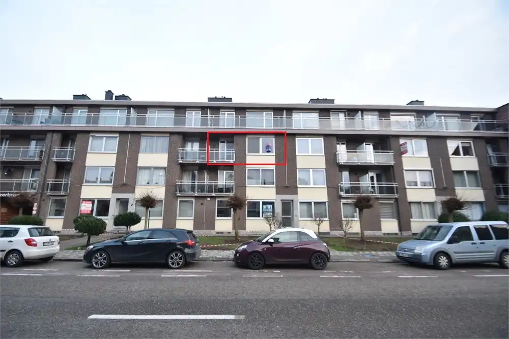 Wonen aan de stadsrand foto {{pictureIndex}}