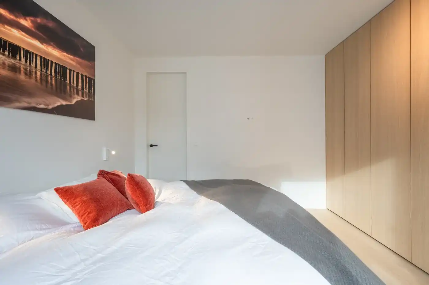 Prachtig gerenoveerd 2-slaapkamerappartement op de Lippenslaan in Knokke foto 10