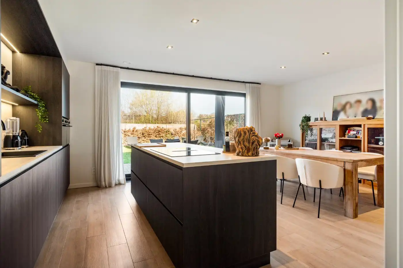 Prachtige BEN-woning met 4 à 5 slpk., inpandige garage en tuin foto 8