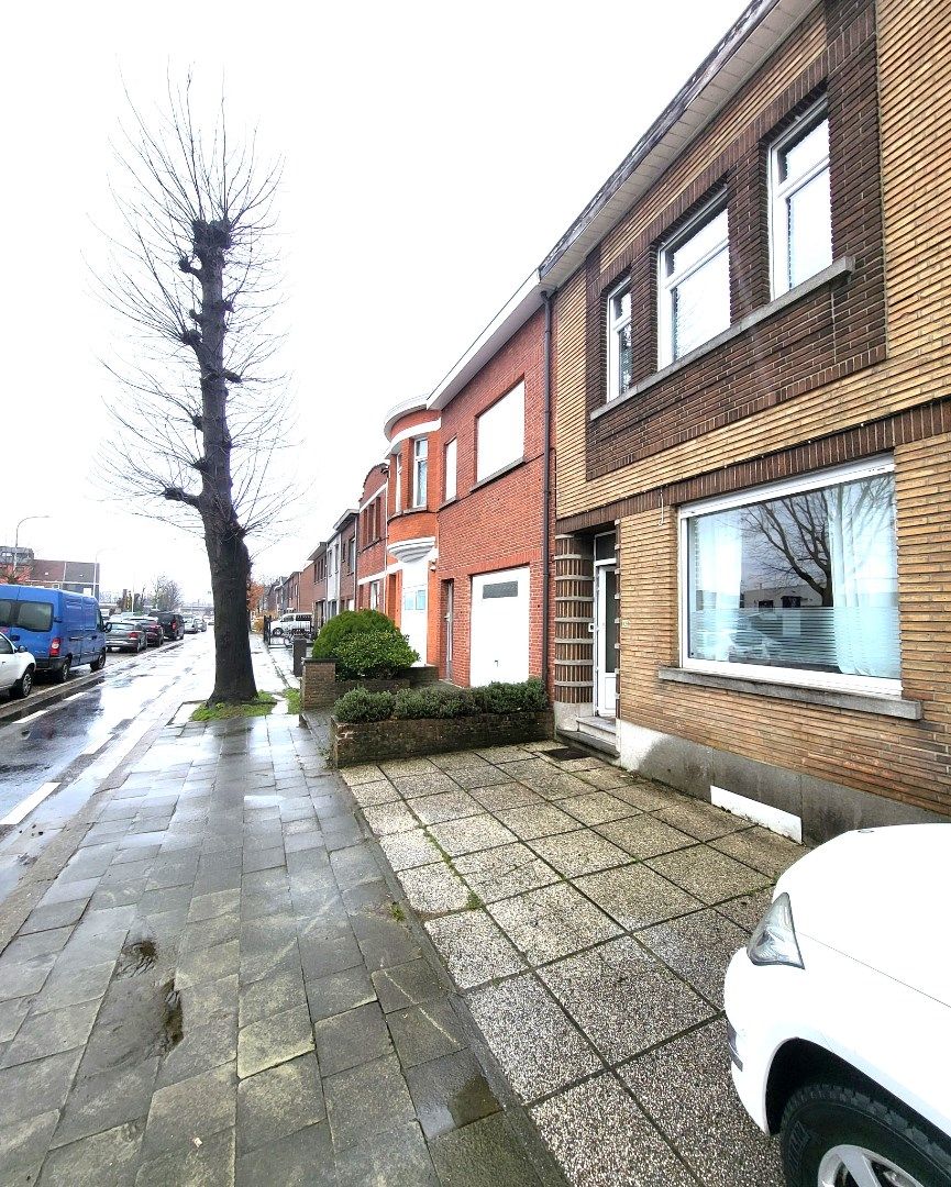 Hoofdfoto van de publicatie: In optie. Verkoopovereenkomst is in opmaak.