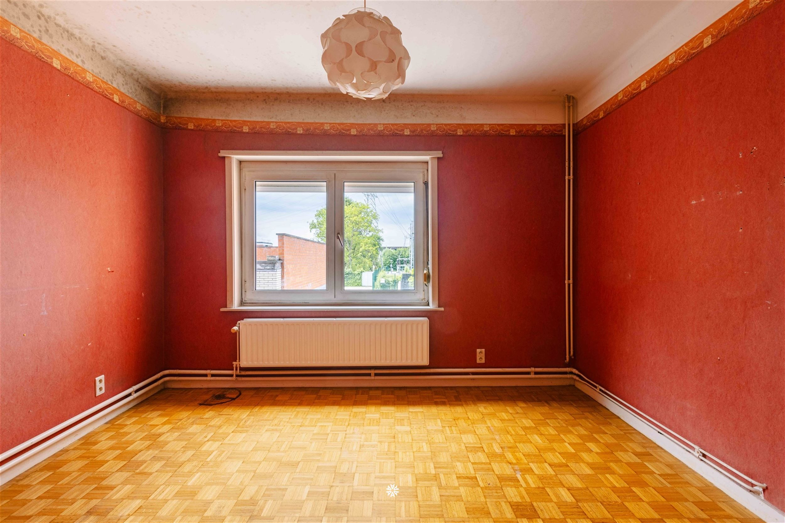  Zeer ruime en karaktervolle burgerwoning te koop in Sint-Niklaas foto 14