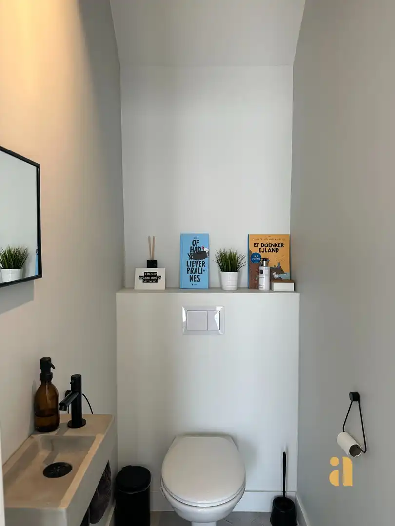 Ruime woning met zwembad & EPC A foto 15