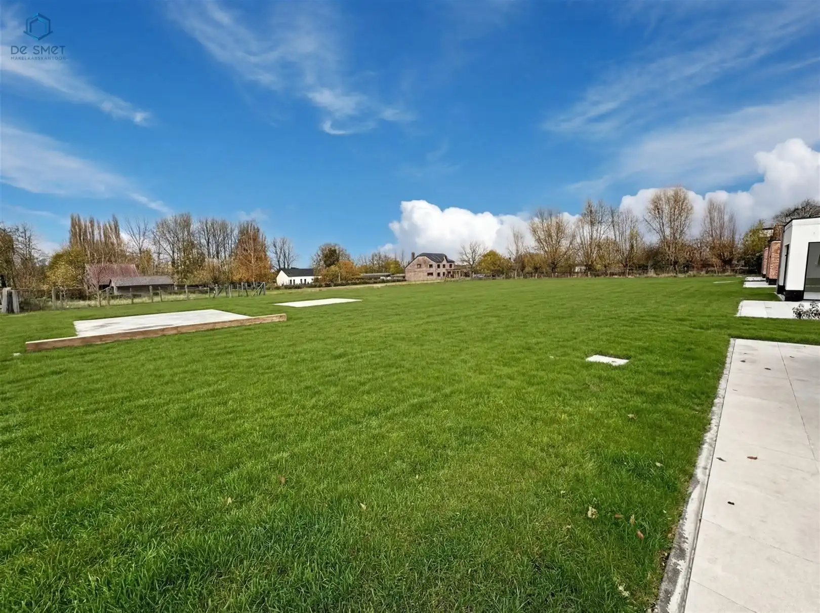 NIEUWBOUW OPEN BEBOUWING MET 3 SLP EN TUIN TE DEFTINGE foto 2