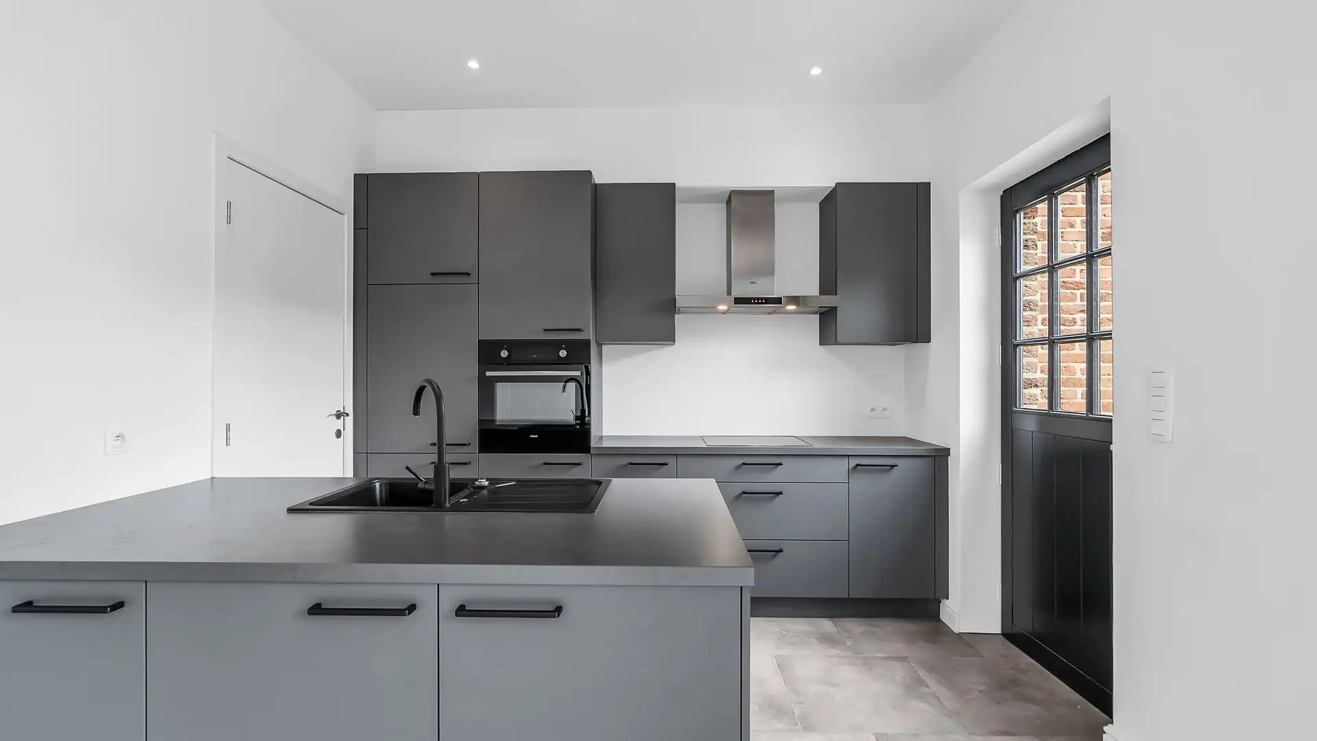 Karaktervolle nieuwbouwwoning op een rustige toplocatie in het hart van Haspengouw foto 7