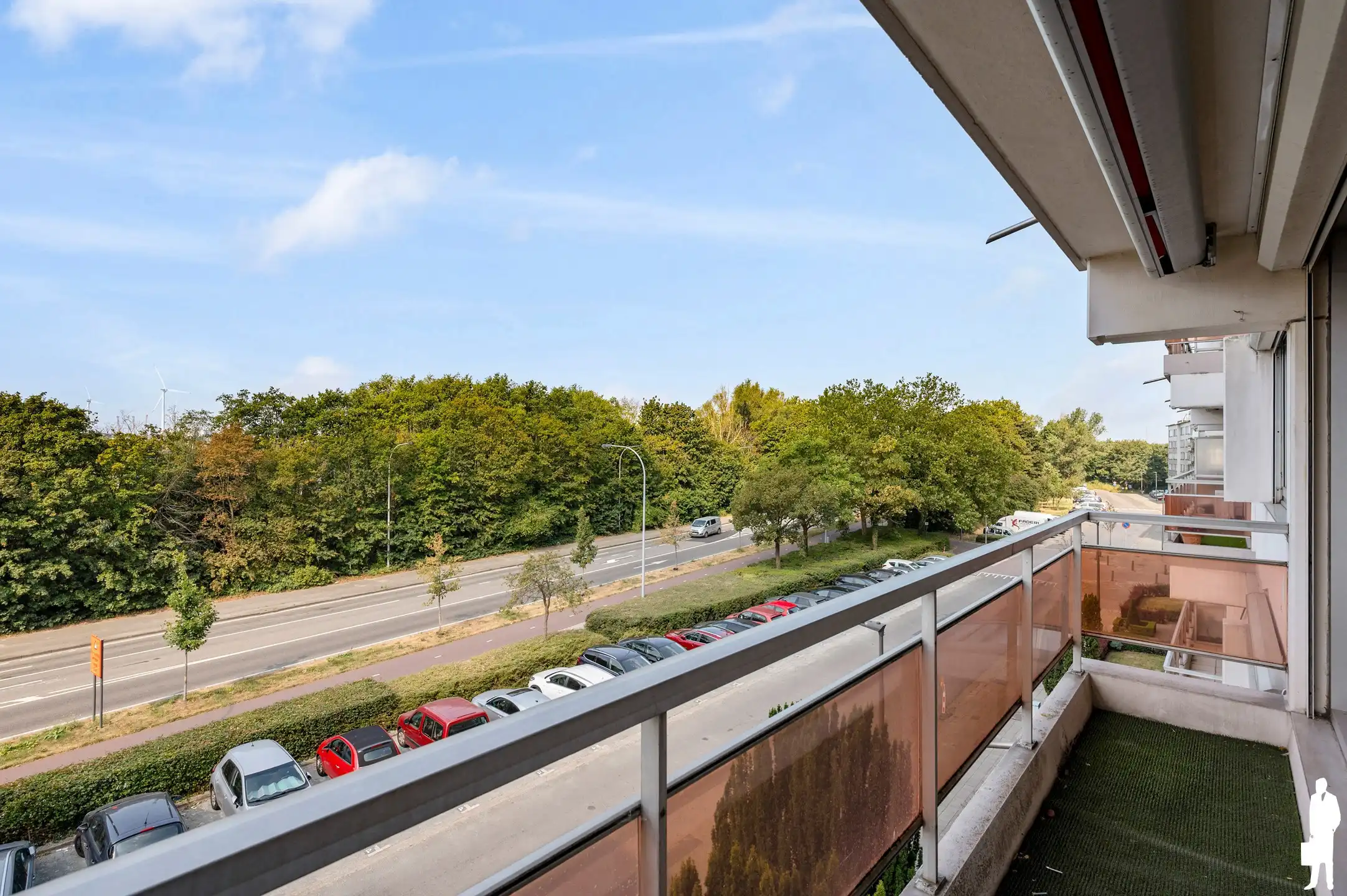 Ruim appartement met drie slaapkamers foto 10