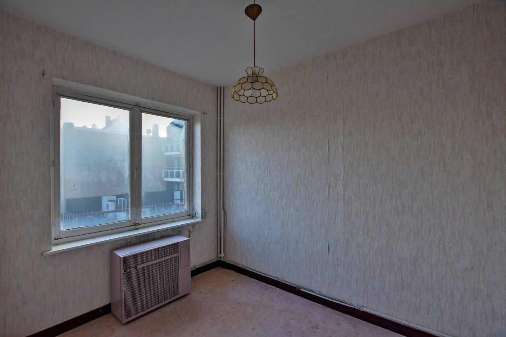 Te renoveren appartementsgebouw op 300m van de zee te Koksijde.  foto 11