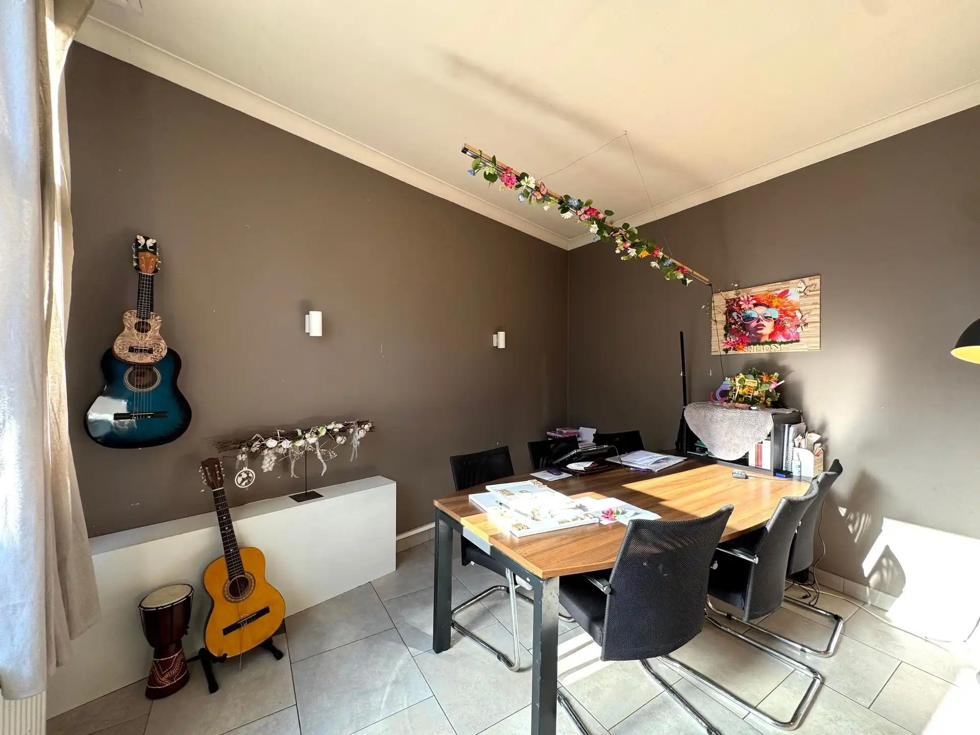 Instapklare halfopen woning met 3 (mogelijk 5) slaapkamers in Maasmechelen foto 3