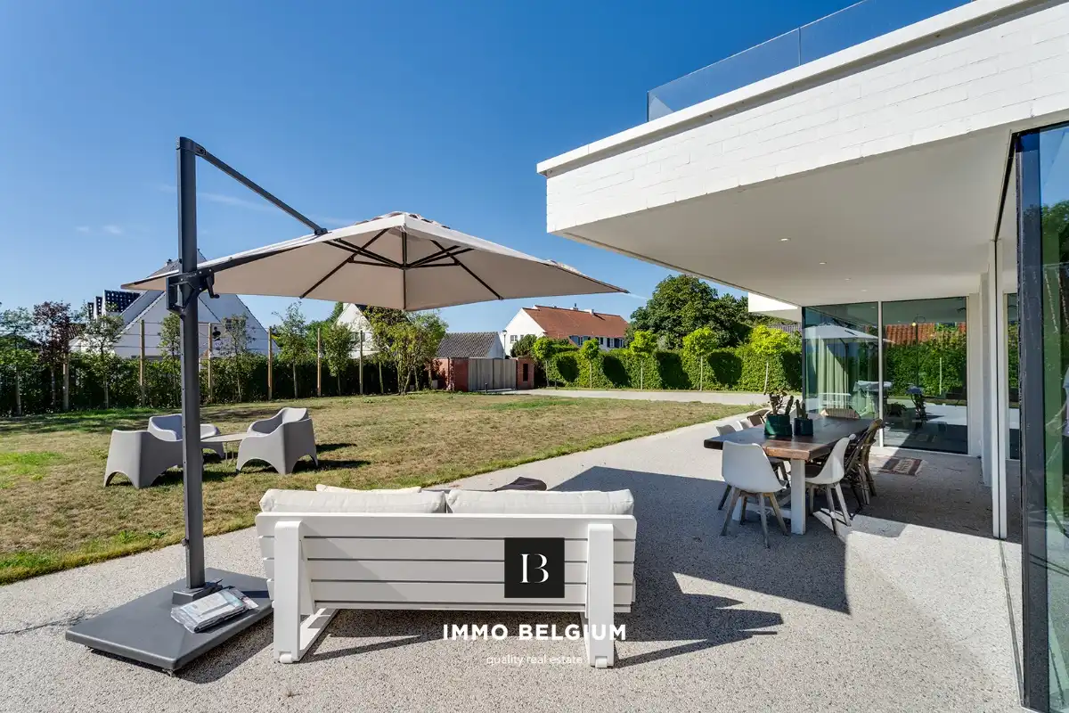 Luxe villa langs de Duinbossen tussen De Haan en Wenduine foto 11