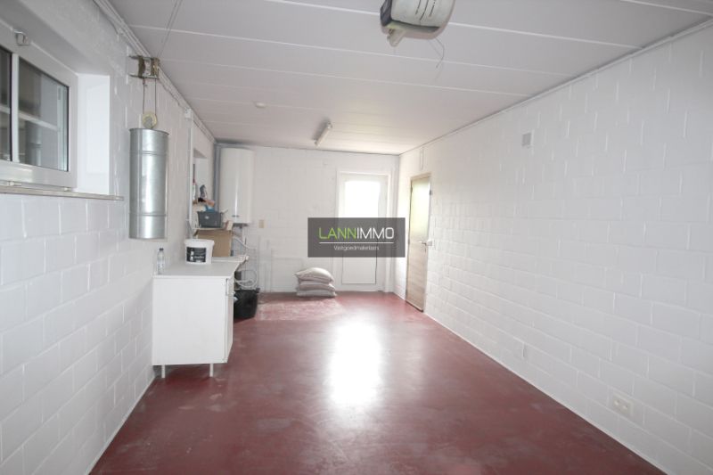 Instapklare woning met 3 slaapkamers en 2 garages foto 12