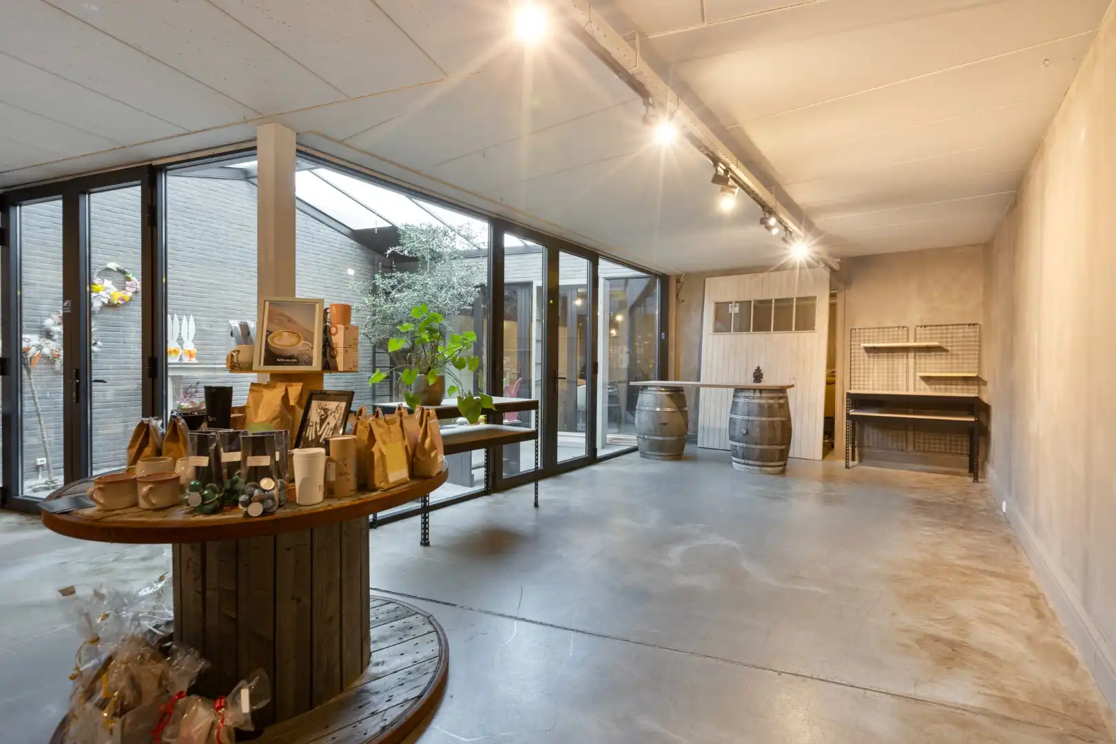 Multifunctionele handelsruimte op een gunstige locatie in Mol-Centrum. foto 15