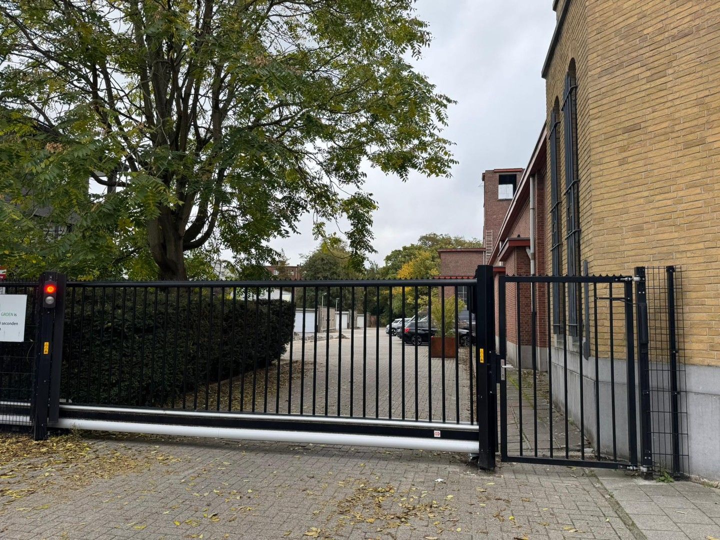 Prachtige hedendaagse herenwoning in de geliefde wijk Pulhof in Berchem foto 23