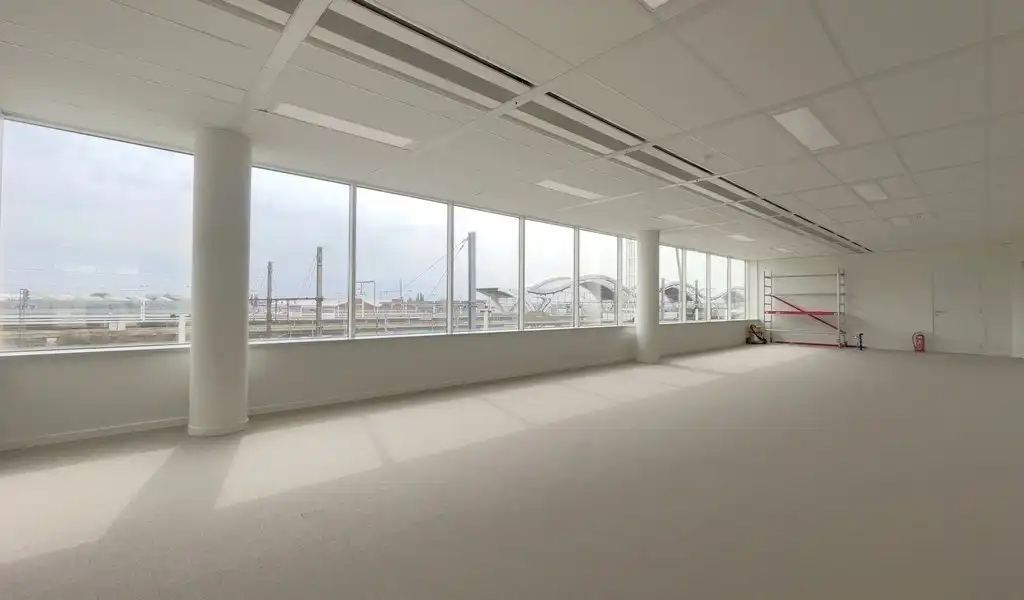 Kantoren te huur vlakbij het station van Mechelen foto 12
