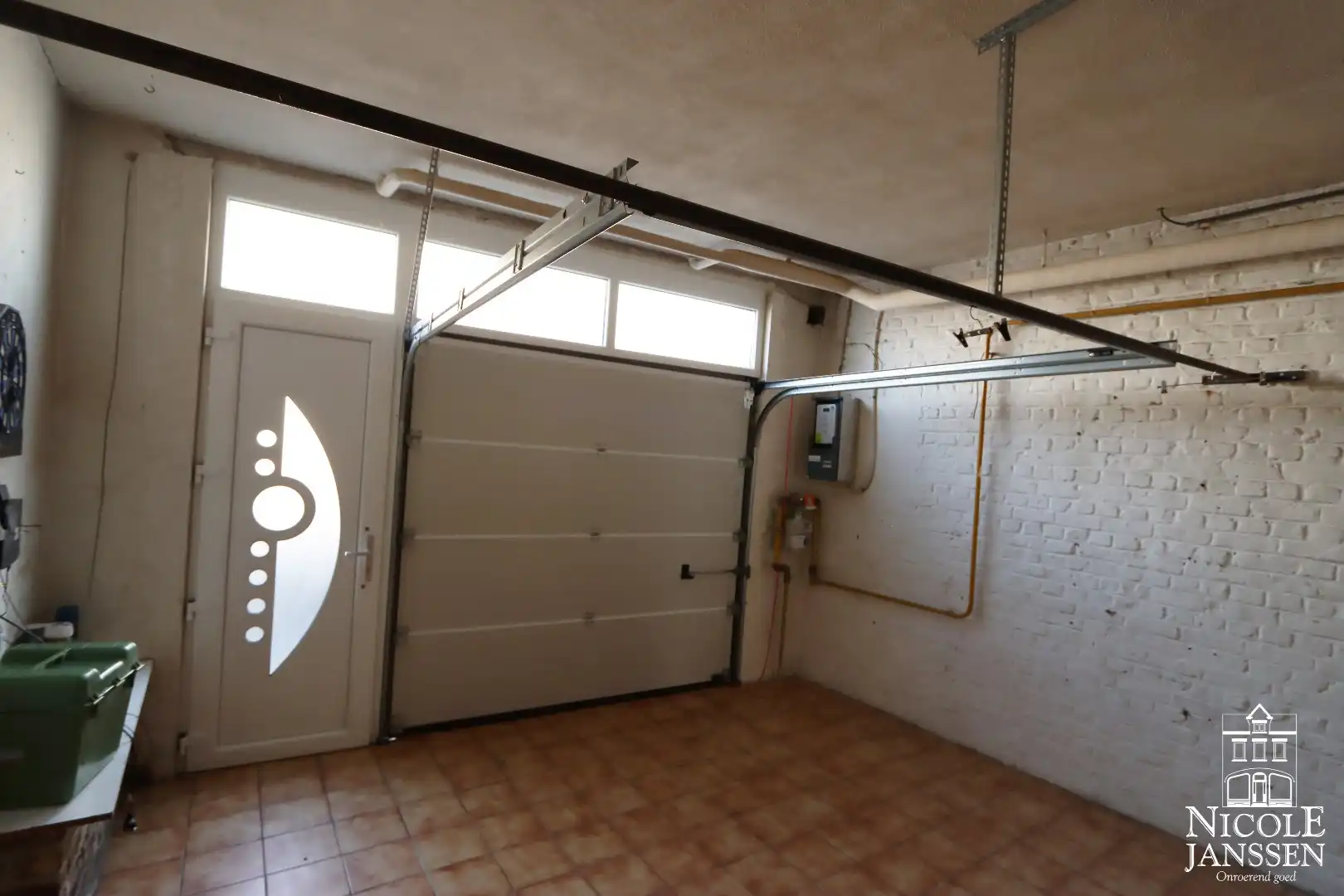 Gerenoveerde stadswoning met 2 slaapkamers en tuin  foto 5