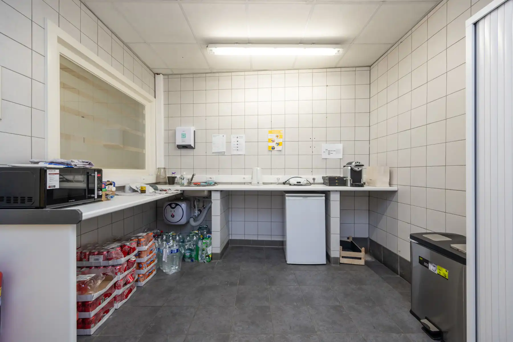 Handels- of kantoorruimte van 112m² op toplocatie aan de Jachthaven van Turnhout.  foto 8