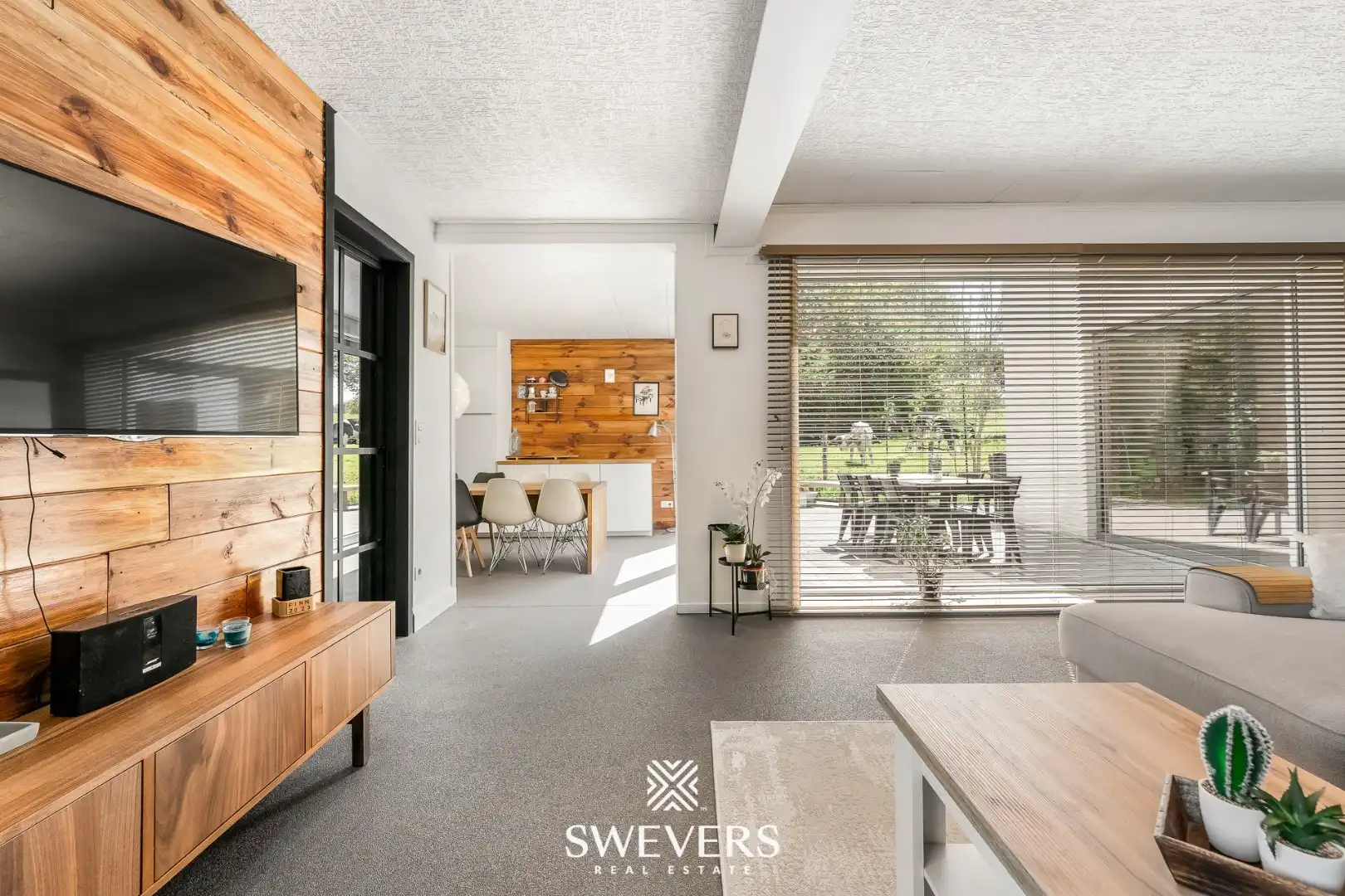 Stijlvolle woning met 4 slpk en prachtige tuin in Tongeren foto 6