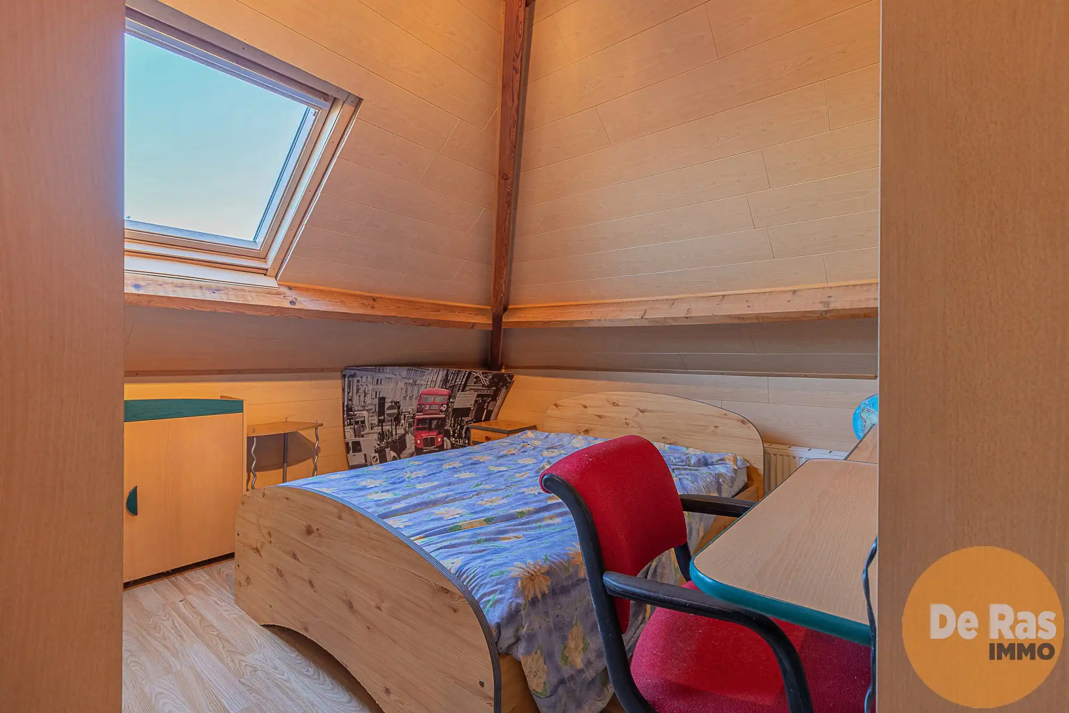 AAIGEM - Gezinswoning met 4 slk,tuin en garage op topligging foto 15