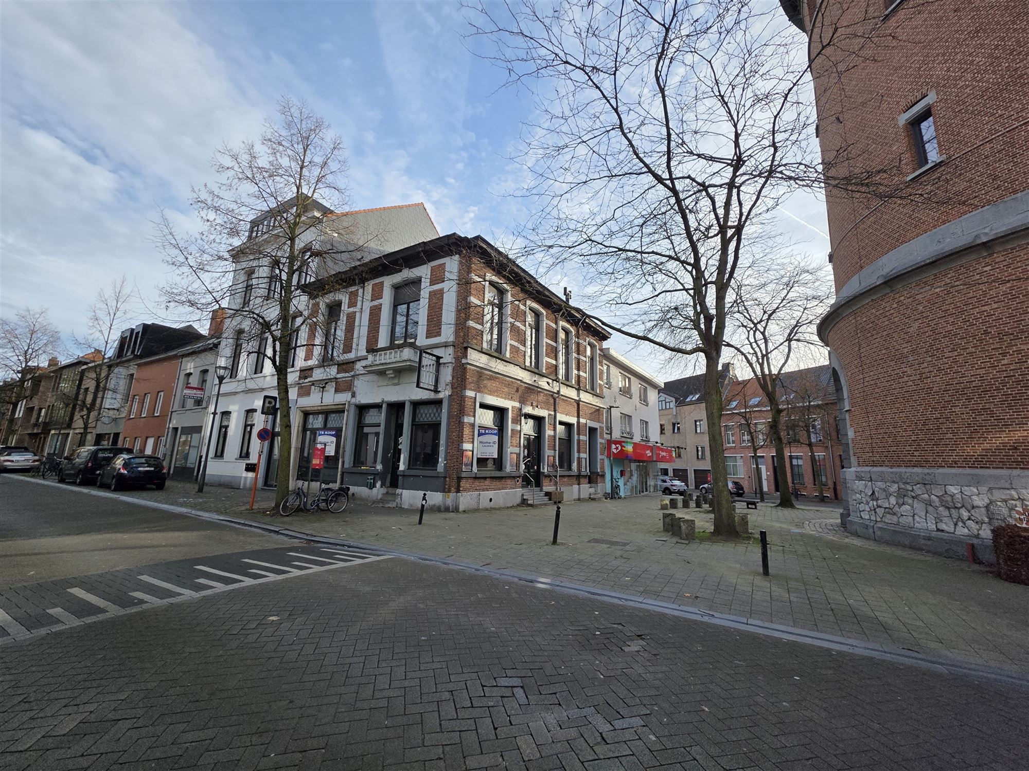 Een stadswoning met klasse én commerciële troef foto 2