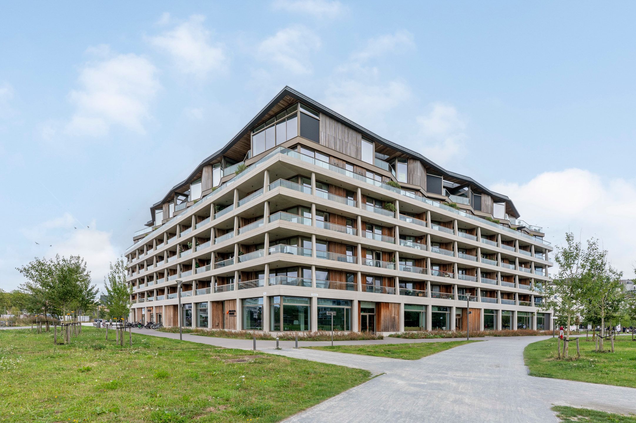 ANTWERPEN ZUID - Instapklaar appartement met terras foto 18