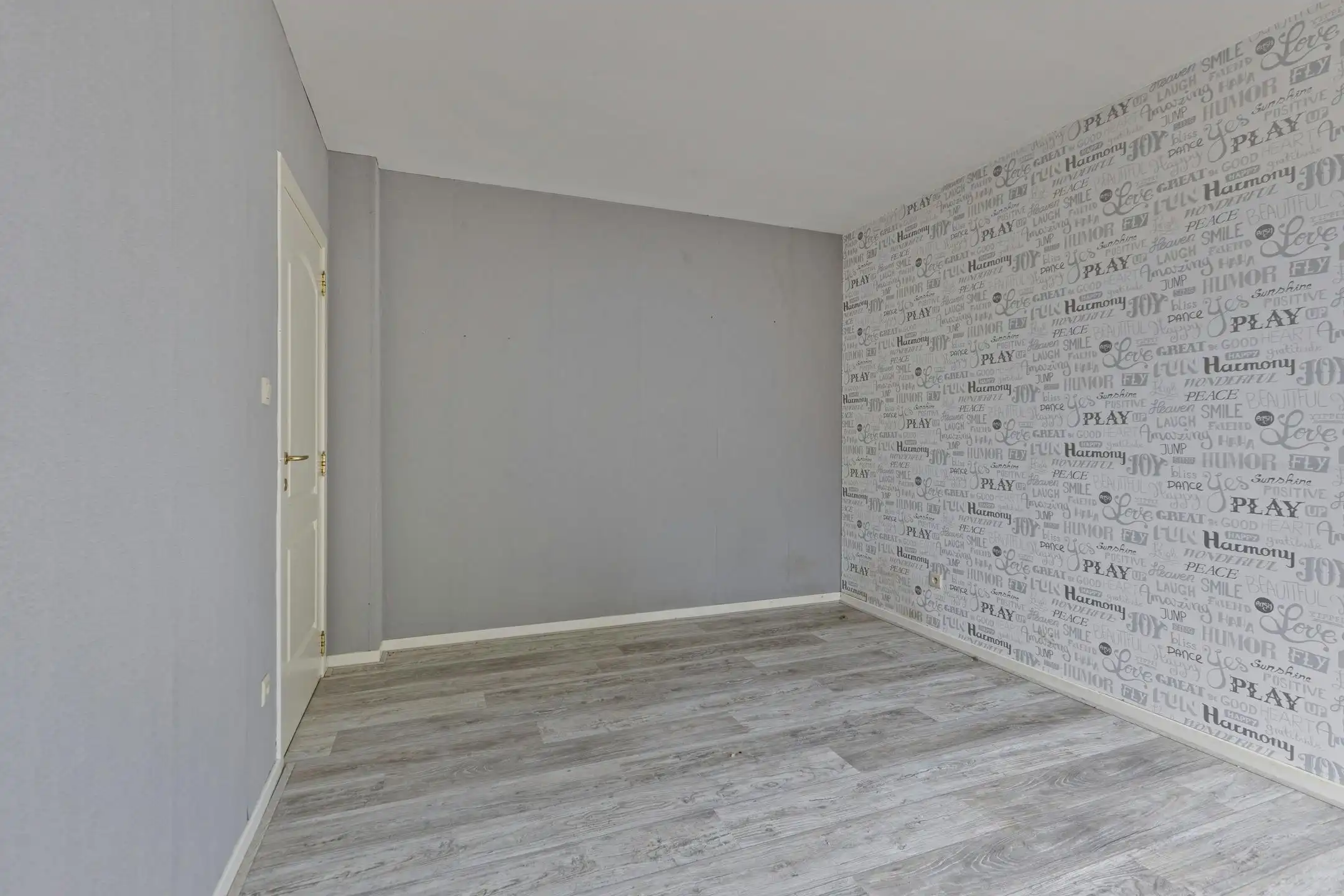 Opbrengsteigendom met 2 appartementen en hangaar te Lummen foto 13