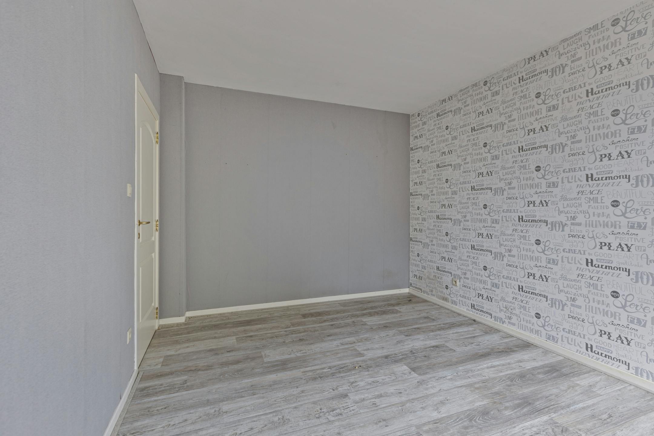 Opbrengsteigendom met 2 appartementen en hangaar te Lummen foto 13