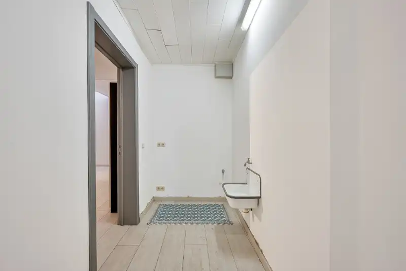 Wonen en werken in het hart van Gavere – energiezuinige opbrengsteigendom foto 8