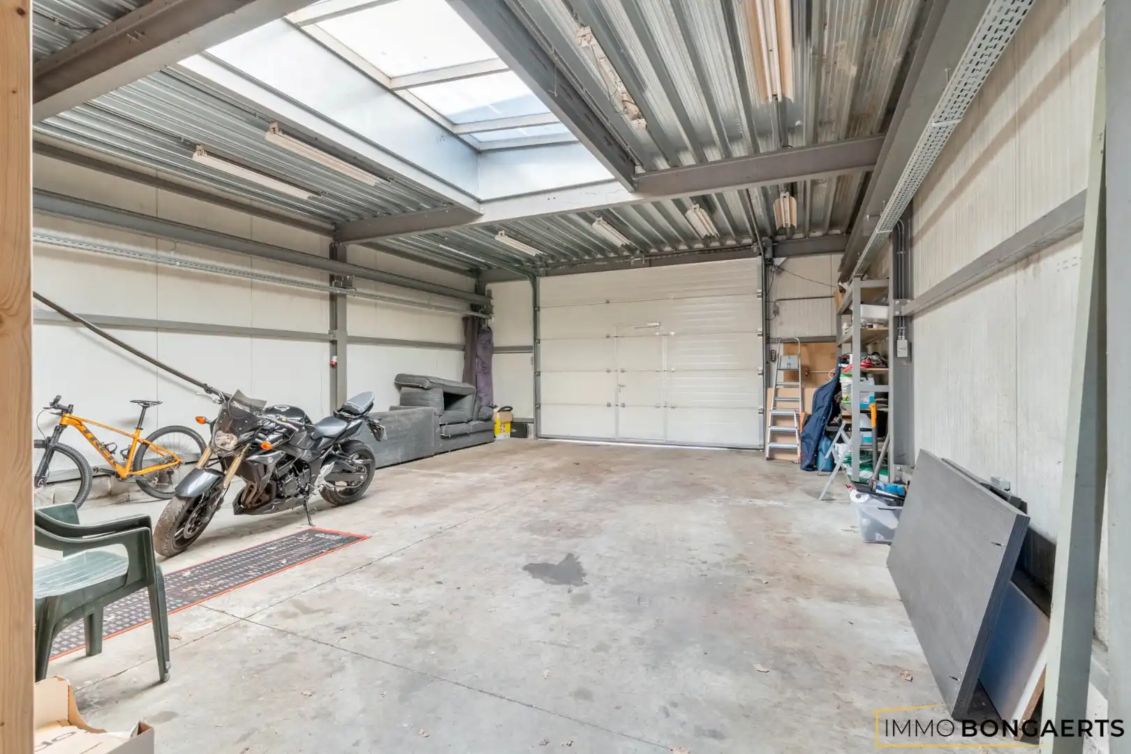 Gerenoveerde woning op een ruim perceel in Opglabbeek foto 34