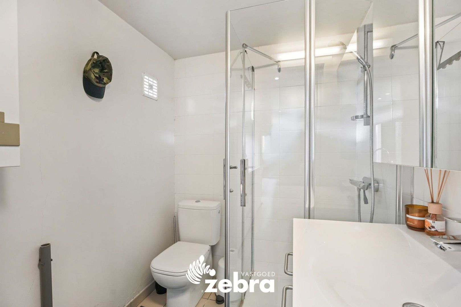 Instapklare woning met 3 slaapkamers nabij het centrum van Izegem! foto 11