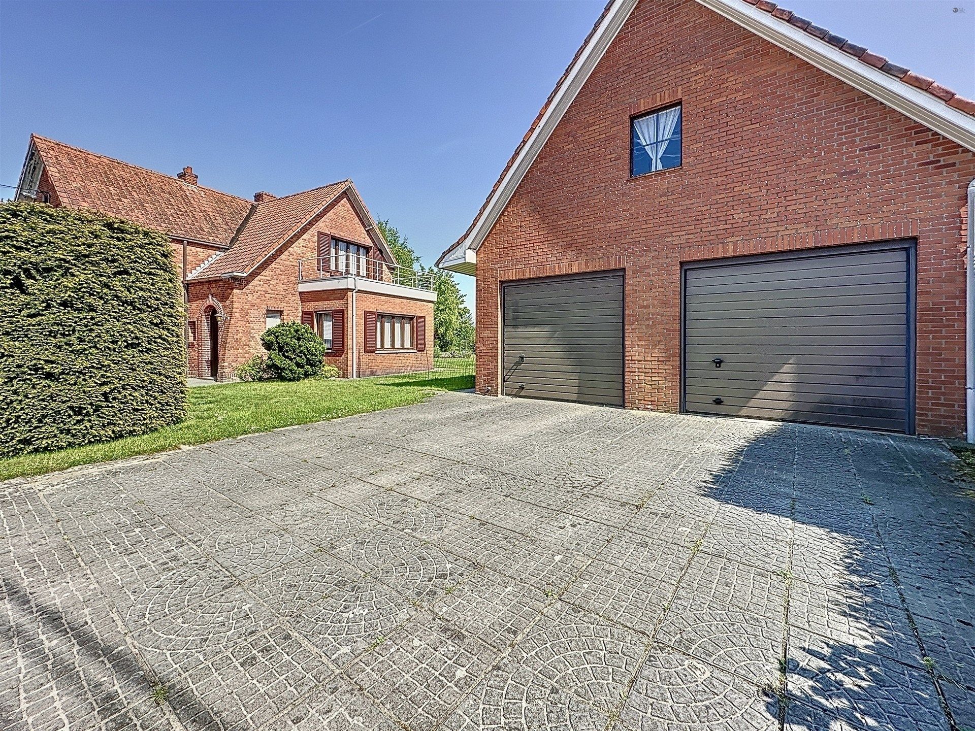 Woning met bijgebouw (88m²) op breed perceel van 1562m²  foto 15