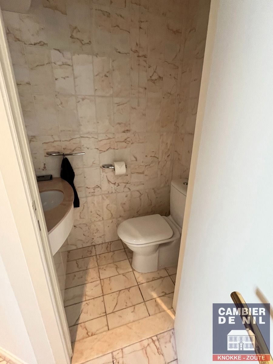 Prachtig ongemeubeld appartement op enkele stappen van het Albertplein!  foto 23