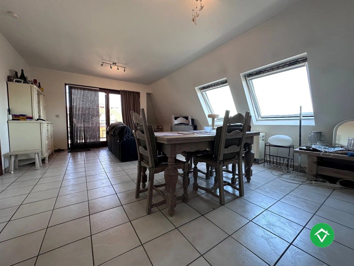 Appartement met 3 slaapkamers en garage te Kortemark  foto 5