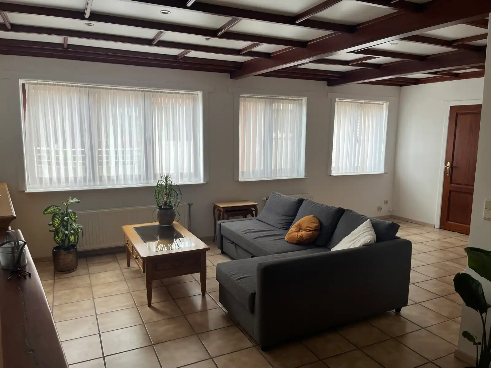 Appartement met ruime garage nabij centrum foto 4