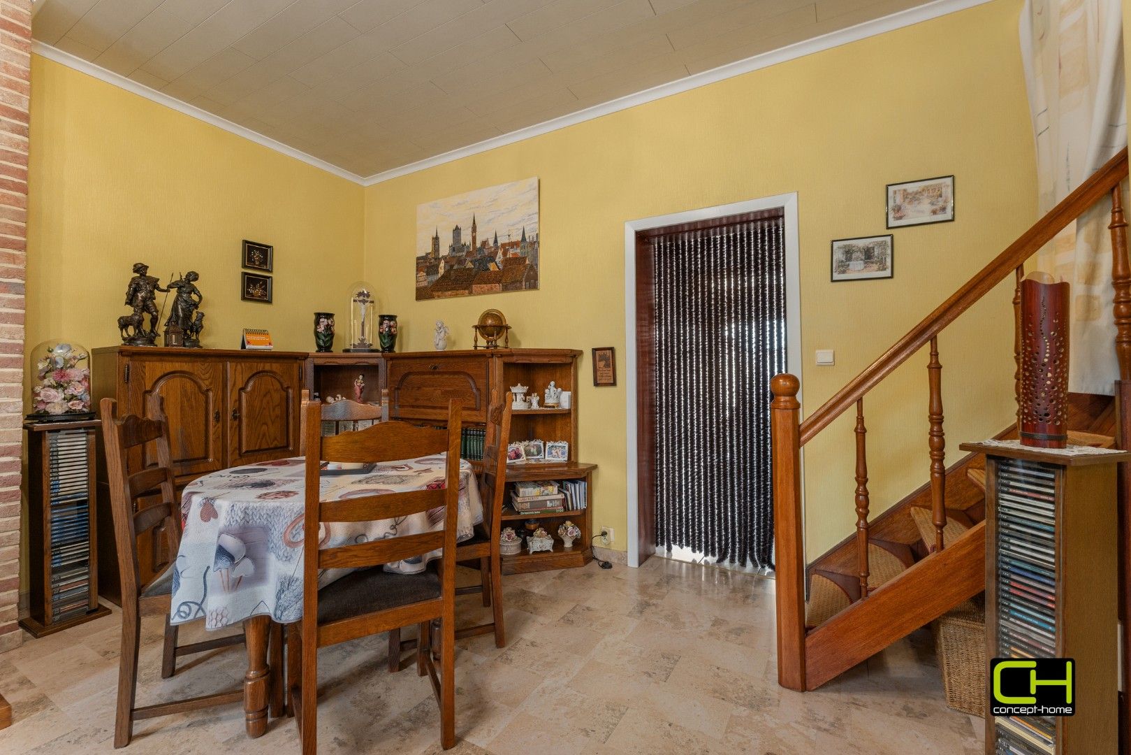 Halfopen bebouwing met twee slaapkamers te koop in Lembeke foto 5