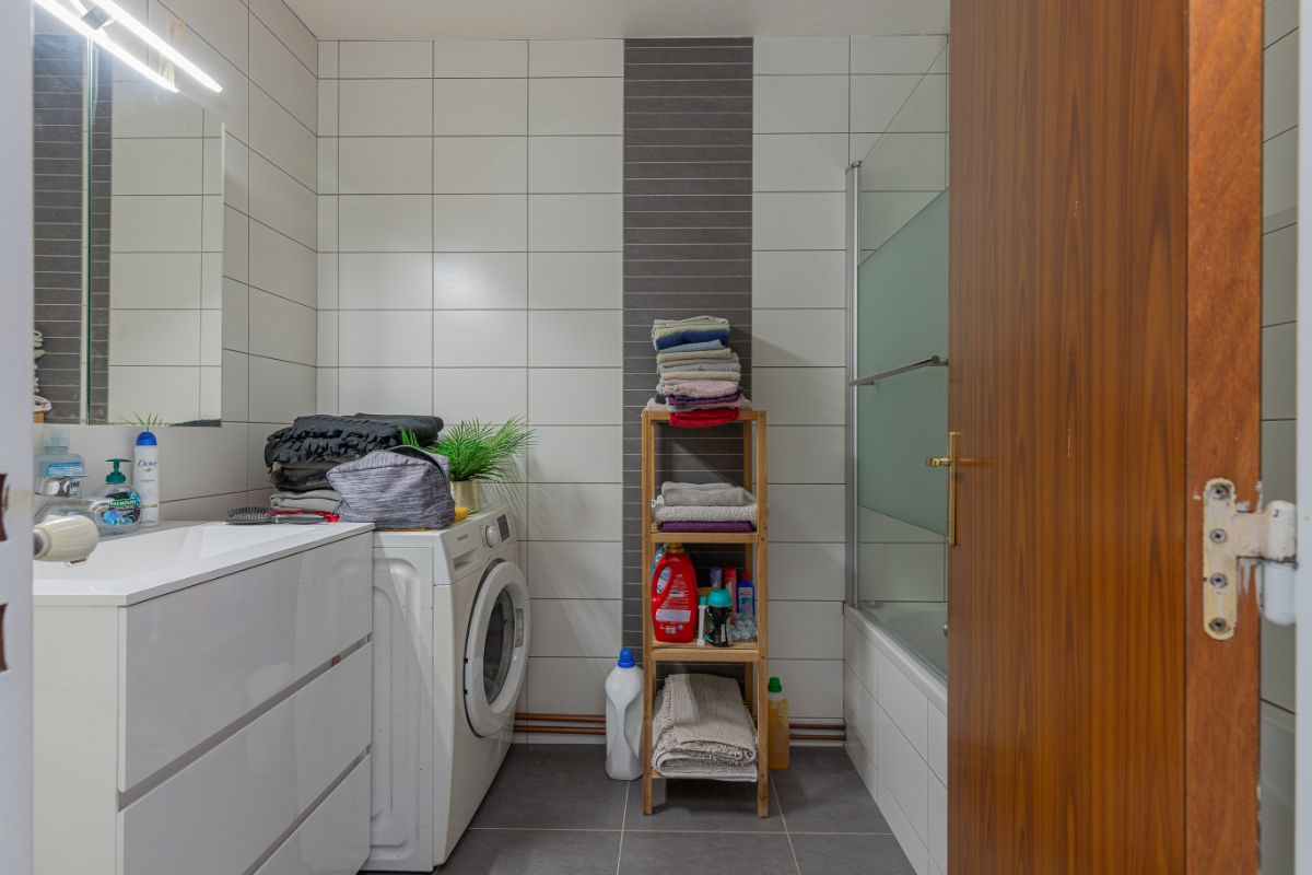 Instapklaar appartement met garage foto 7