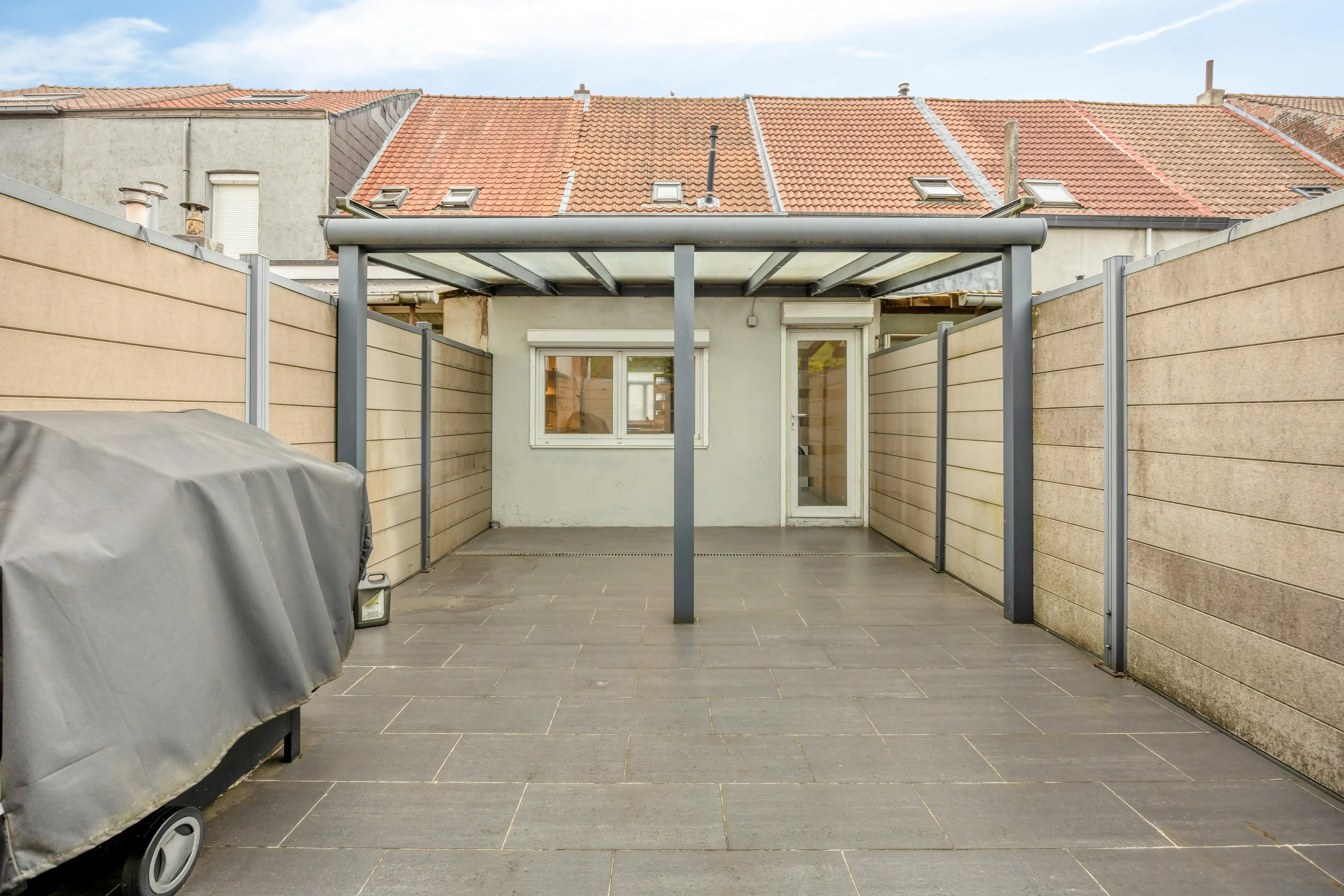 Huis met 3 slaapkamers en tuin te koop in Wilrijk foto 8