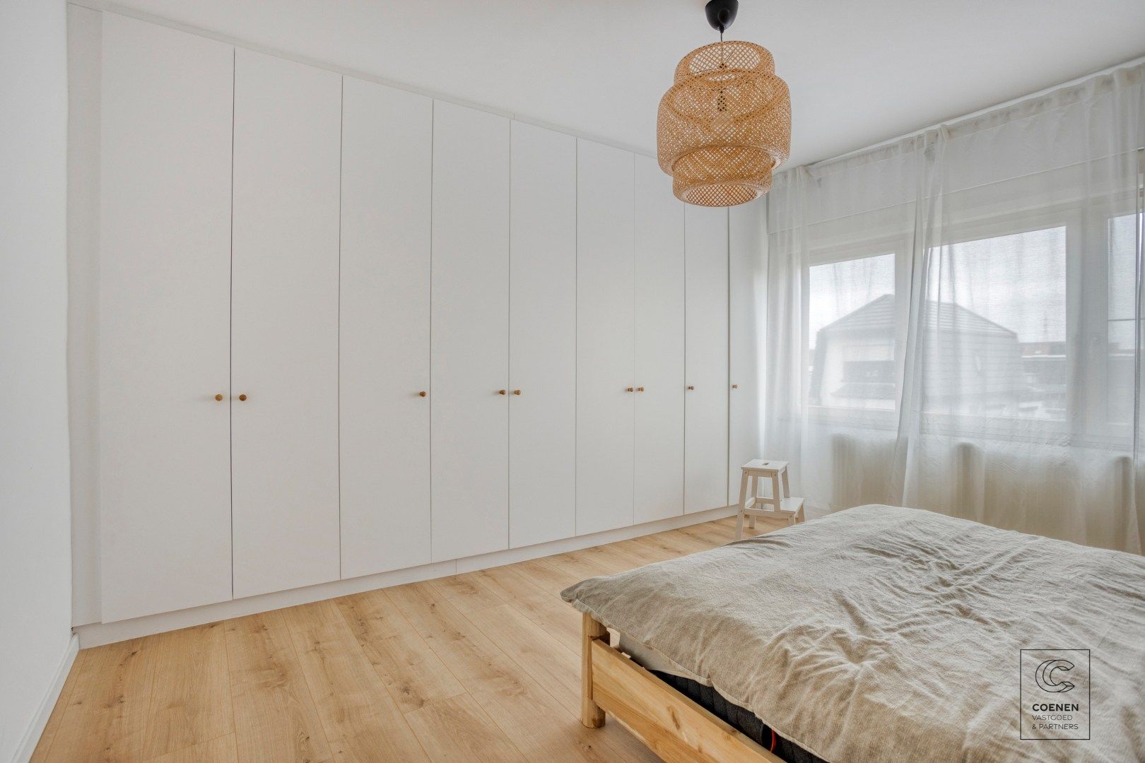 Instapklare gezinswoning van 141 m² met drie slaapkamers te Ekeren! foto 15