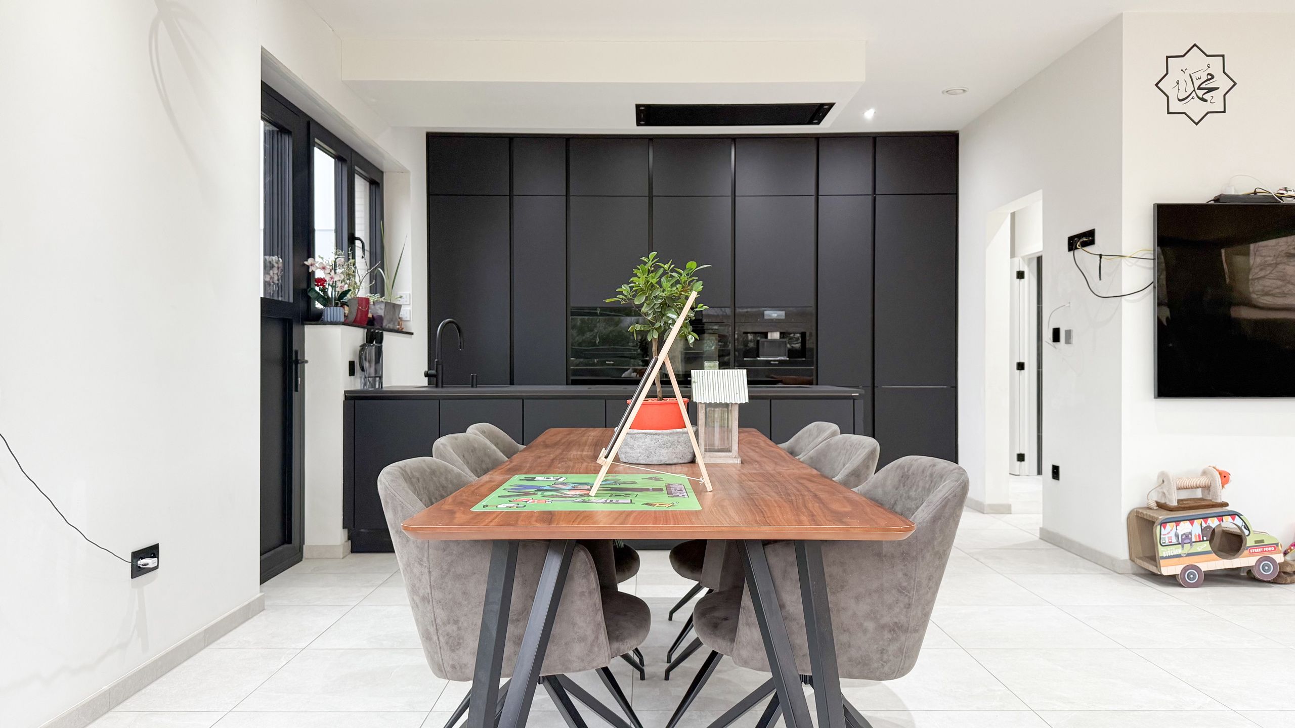 Exclusieve villa met hoogwaardige afwerking Genk! foto 9