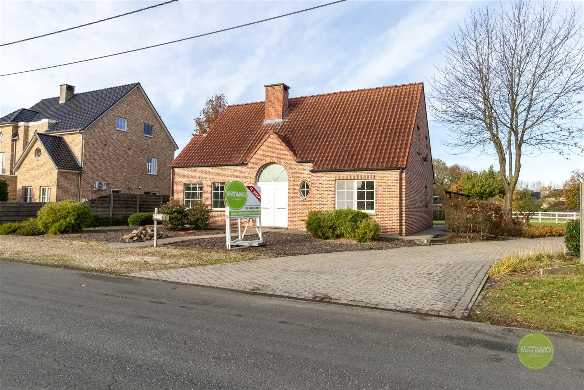 Gezinswoning met paardenweides op 5.791 m² in Mol foto {{pictureIndex}}