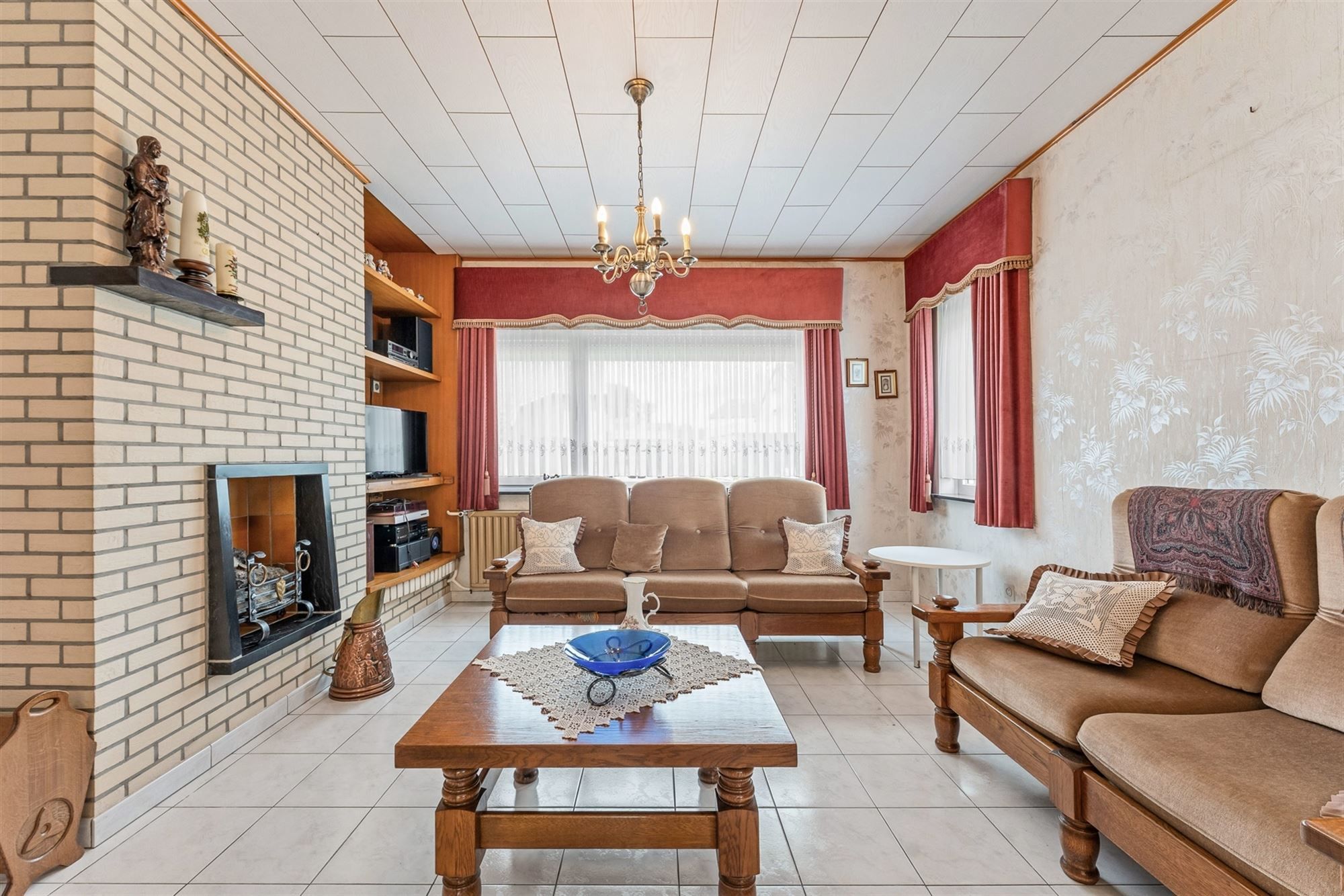 OP TE FRISSEN WONING ZEER RUSTIG GELEGEN OP EEN RUIM ZUIDELIJK GEORIËNTEERD PERCEEL TE LEOPOLDSBURG foto 3