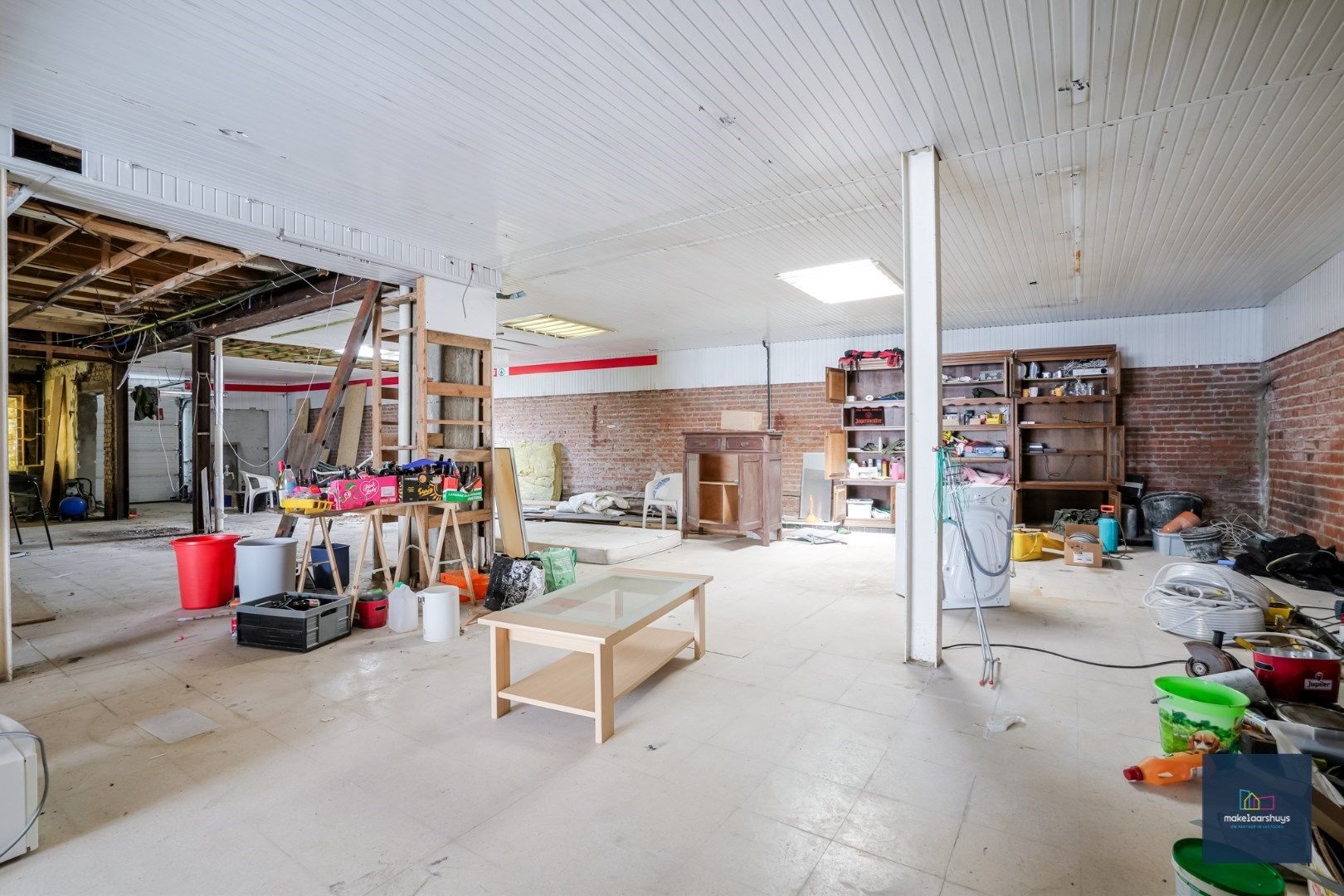 Te renoveren woning op rustige locatie foto 3