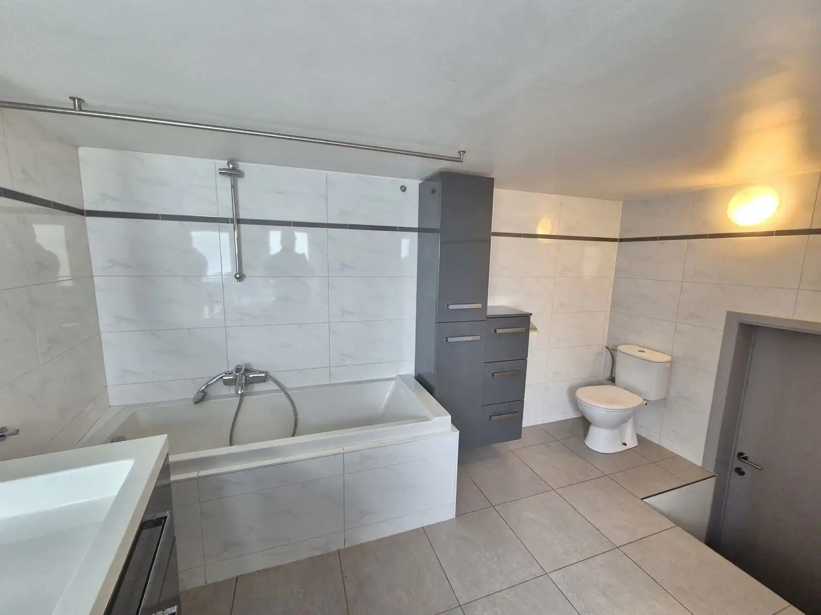 Woning met 5 slaapkamers, terras en 2 parkeerplaatsen - IMPE foto 8