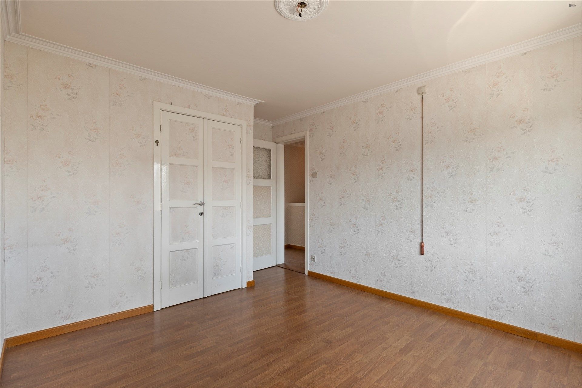 Te renoveren rijwoning op een rustige locatie in Kemzeke foto 14