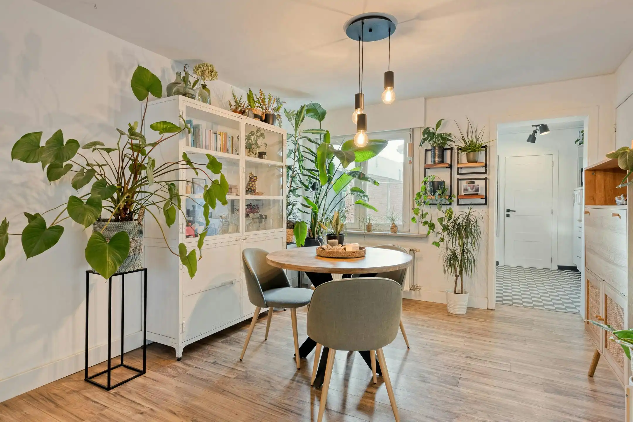 Instapklare woning met gunstig EPC te koop centrum Stabroek! foto 5